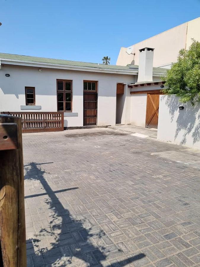Eazy Sleep Accommodation Swakopmund Exterior photo